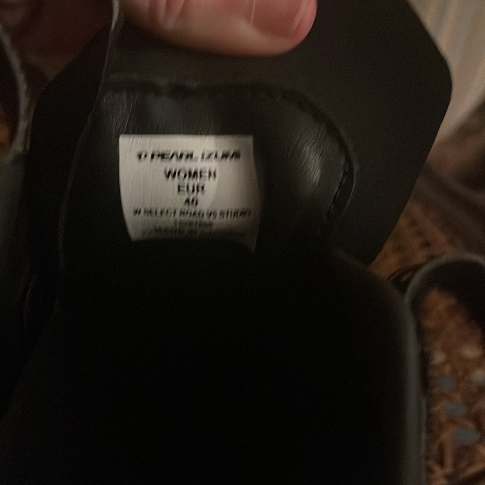 Pearl Izumi cycling shoes - Picture 6 of 6